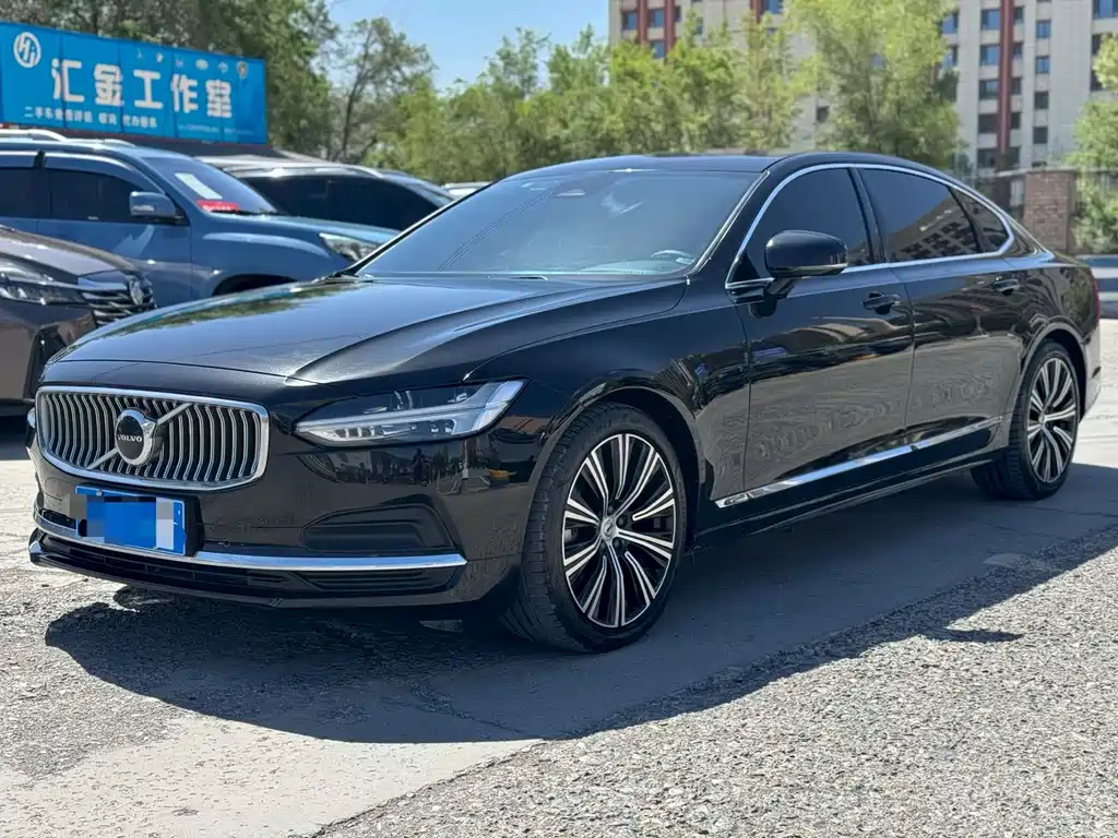 Volvo S90 2024