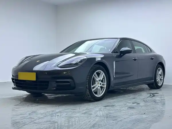 Porsche Panamera 2018