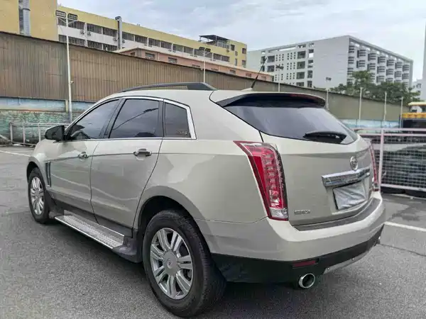 Cadillac SRX 2014