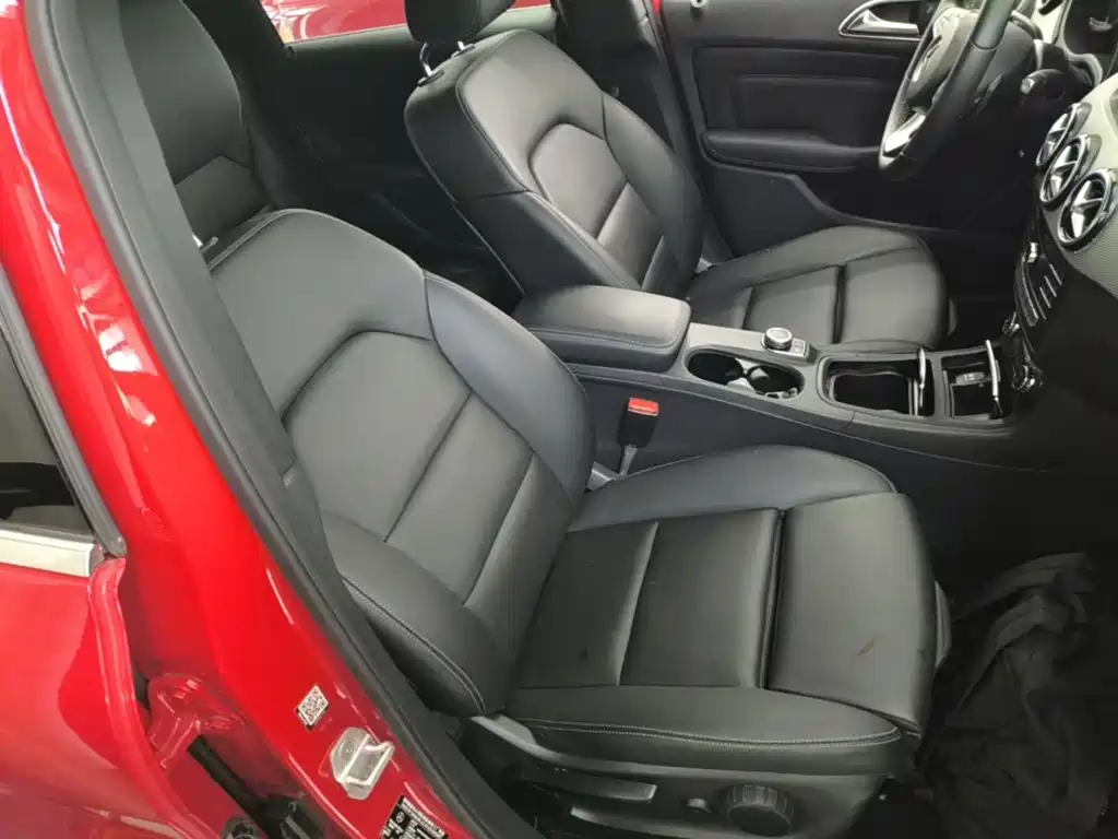 Mercedes-Benz B-Class 2016 — фото 25