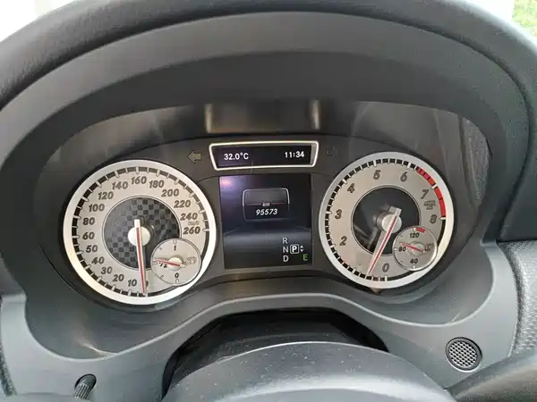 Mercedes-Benz A-Class 2014