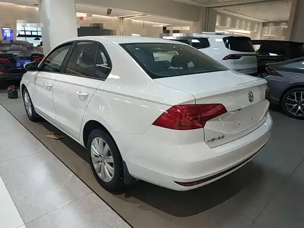 Volkswagen Bora 2021