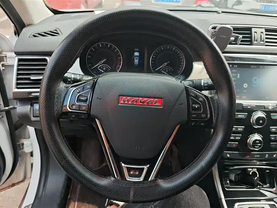 Haval H2 2015 — фото 15
