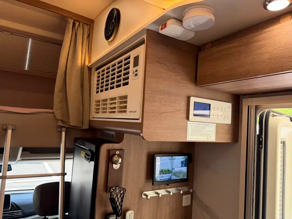 Maxus V100 RV 2023 — фото 25