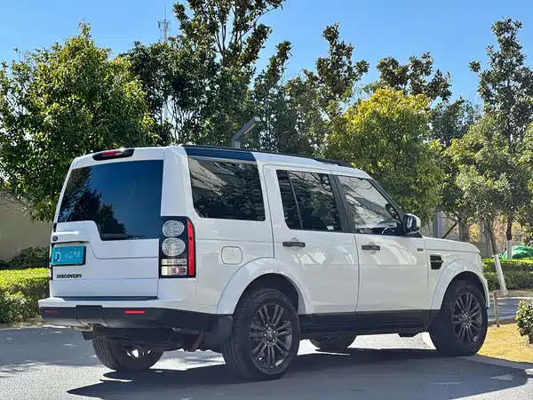Land Rover Discovery 2015