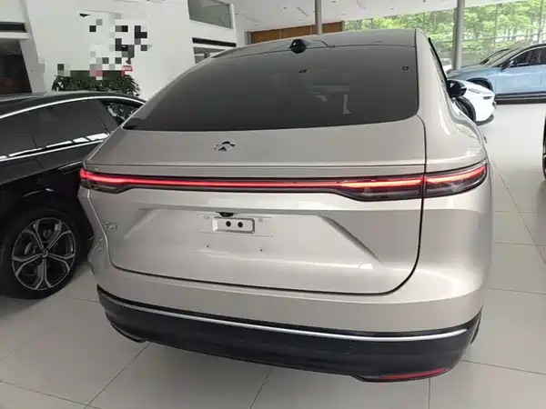 NIO EC7 2024