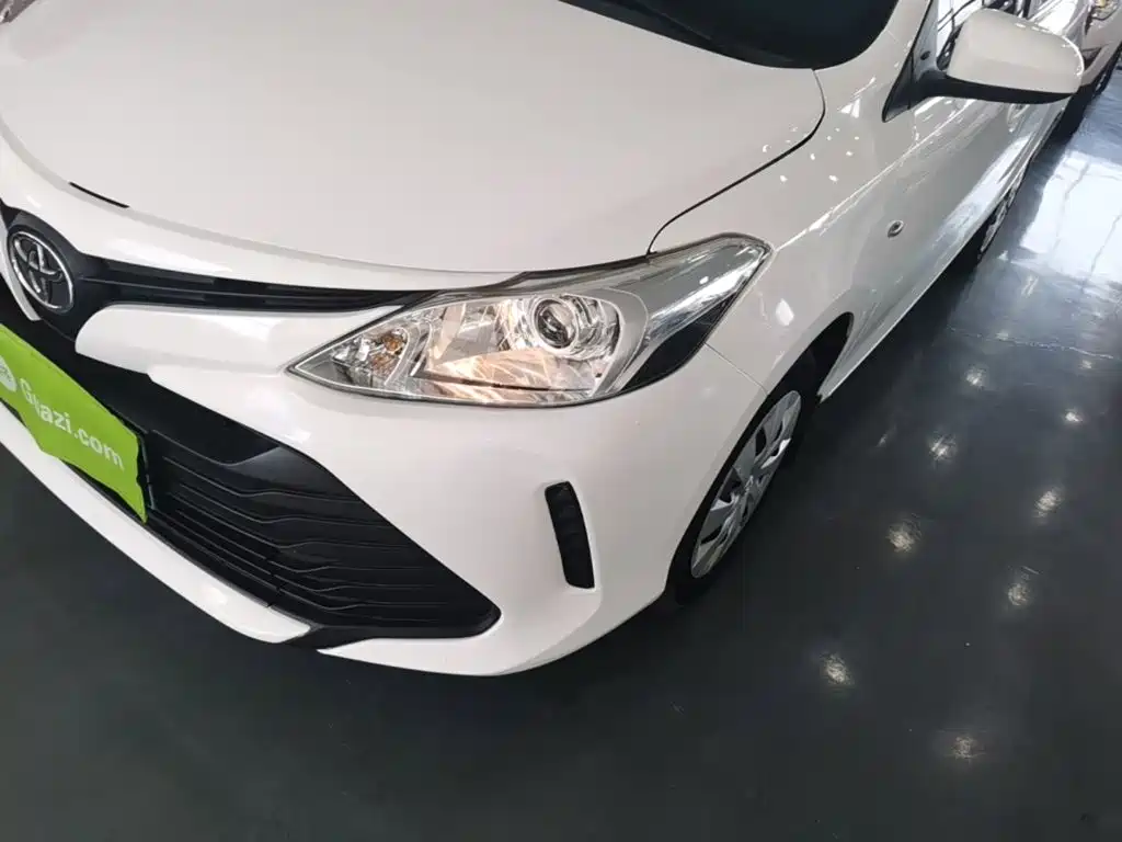 Toyota Vios 2017 — фото 24