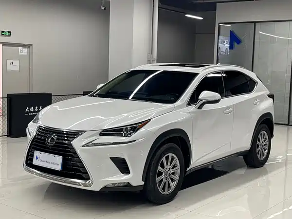 Lexus NX 2018