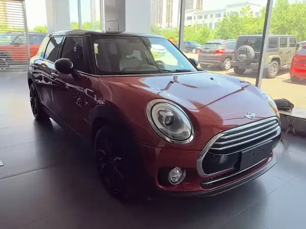 MINI Clubman 2018