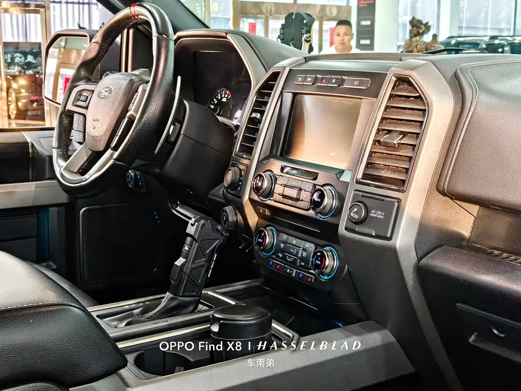 Ford F-150 Raptor 2018 — фото 5