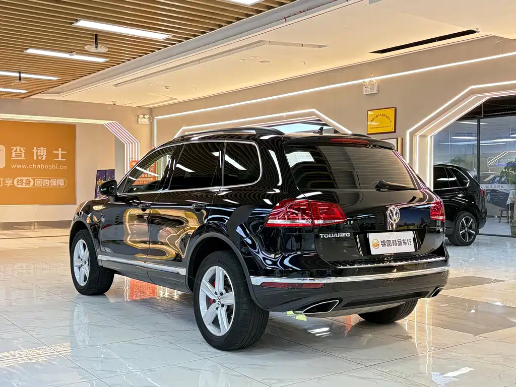 Volkswagen Touareg 2018 — фото 3