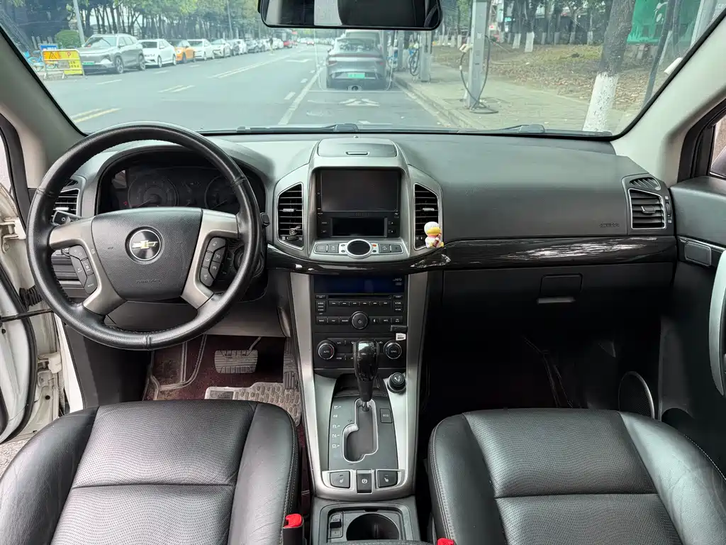 Chevrolet Captiva 2014 — фото 13