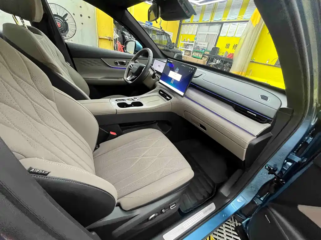 Chery Tiggo 8 PLUS C-DM 2026 — фото 12