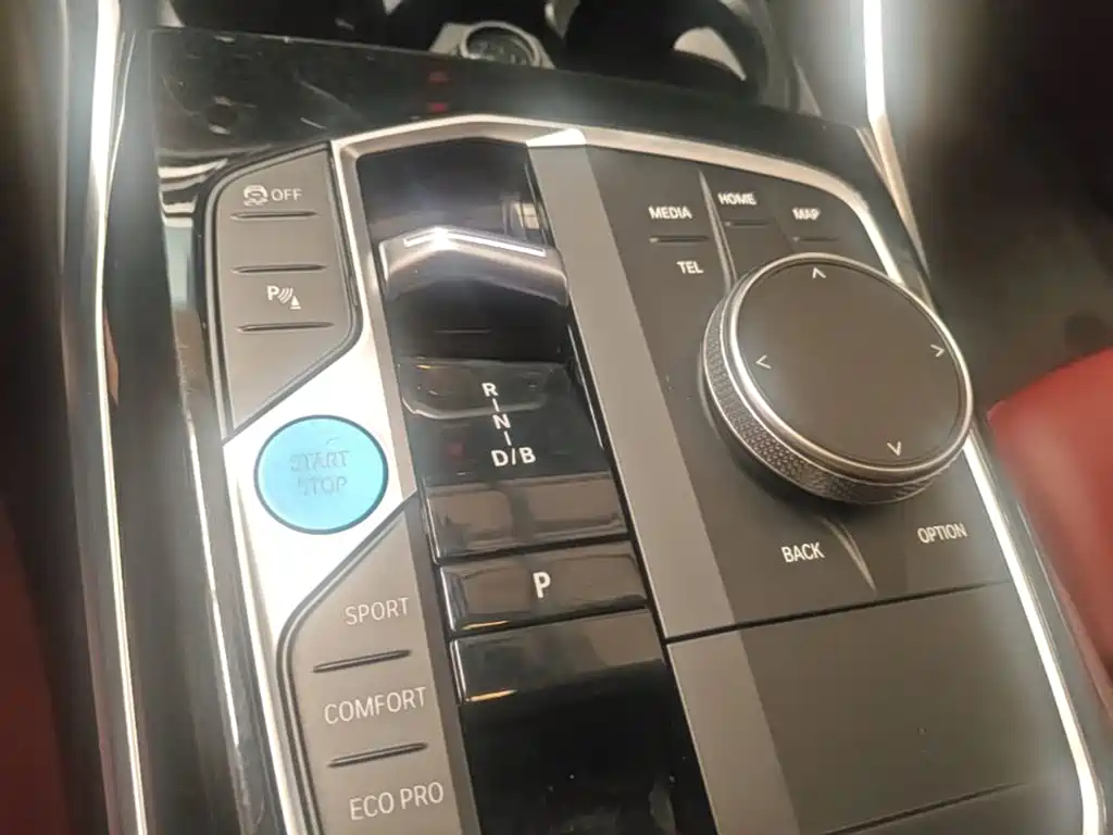 BMW i3 2023 — фото 14