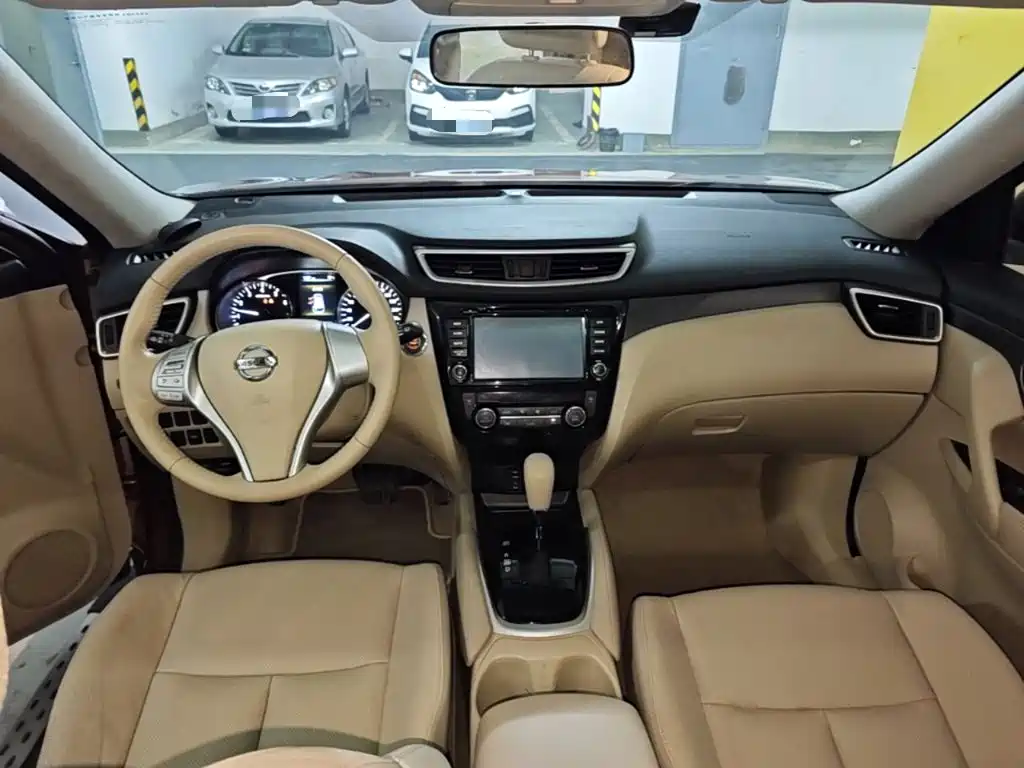 Nissan X-Trail 2015 — фото 10