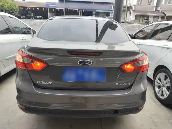 Ford Focus 2015