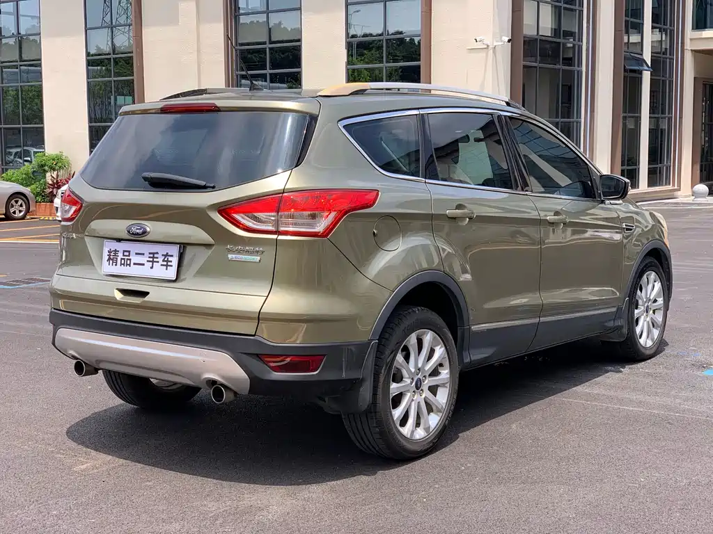 Ford Kuga 2014 — фото 4