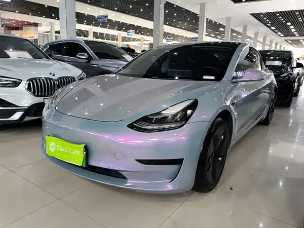 Tesla Model 3 2020