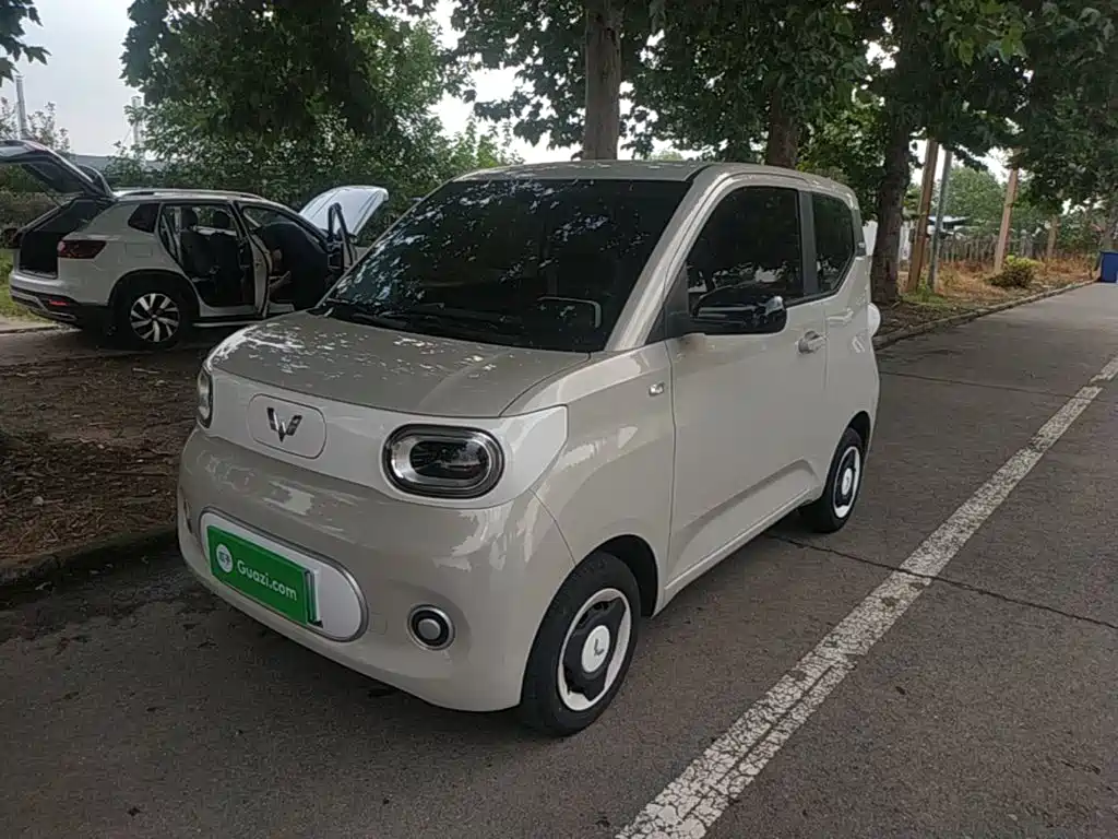 Wuling Hongguang MINIEV 2025