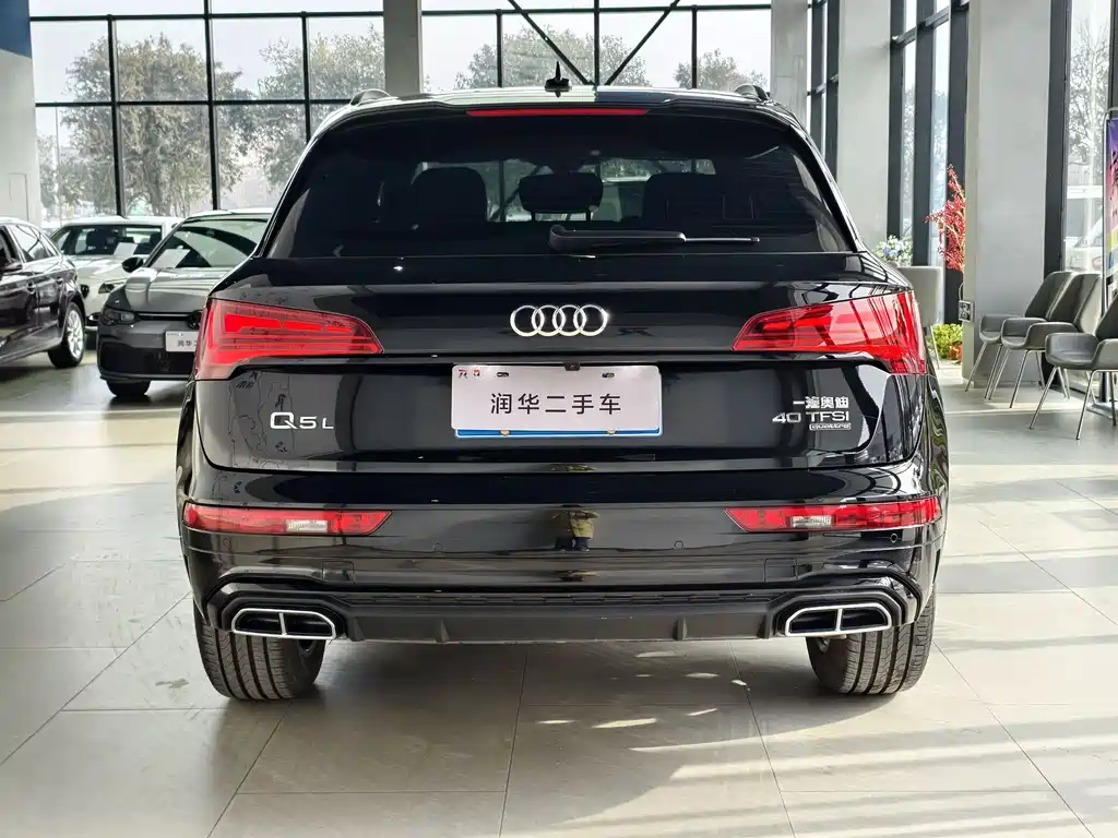 Audi Q5L 2025 — фото 4