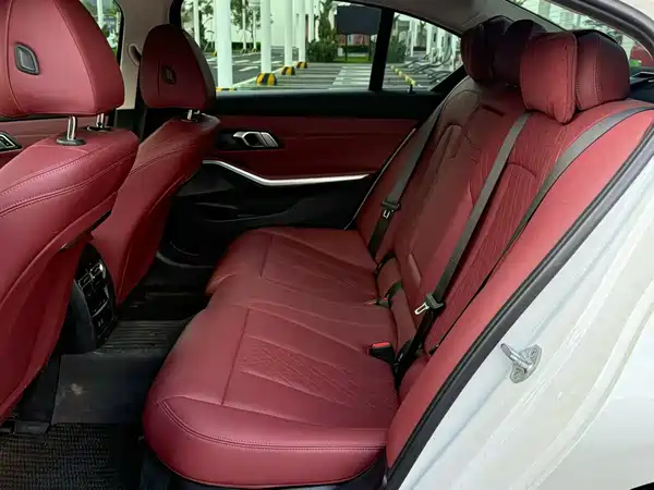 BMW i3 2023