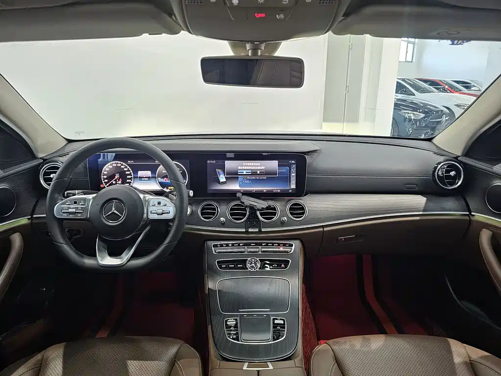 Mercedes-Benz E-Class 2020 — фото 7