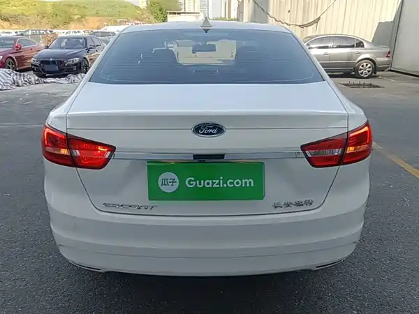 Ford Escort 2017