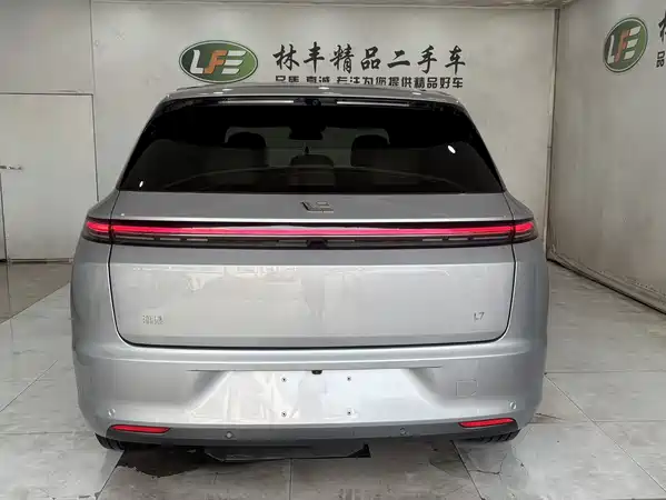 Li Auto L7 2024