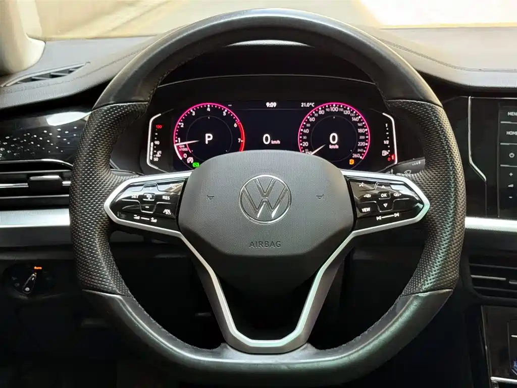 Volkswagen Passat 2023 — фото 12
