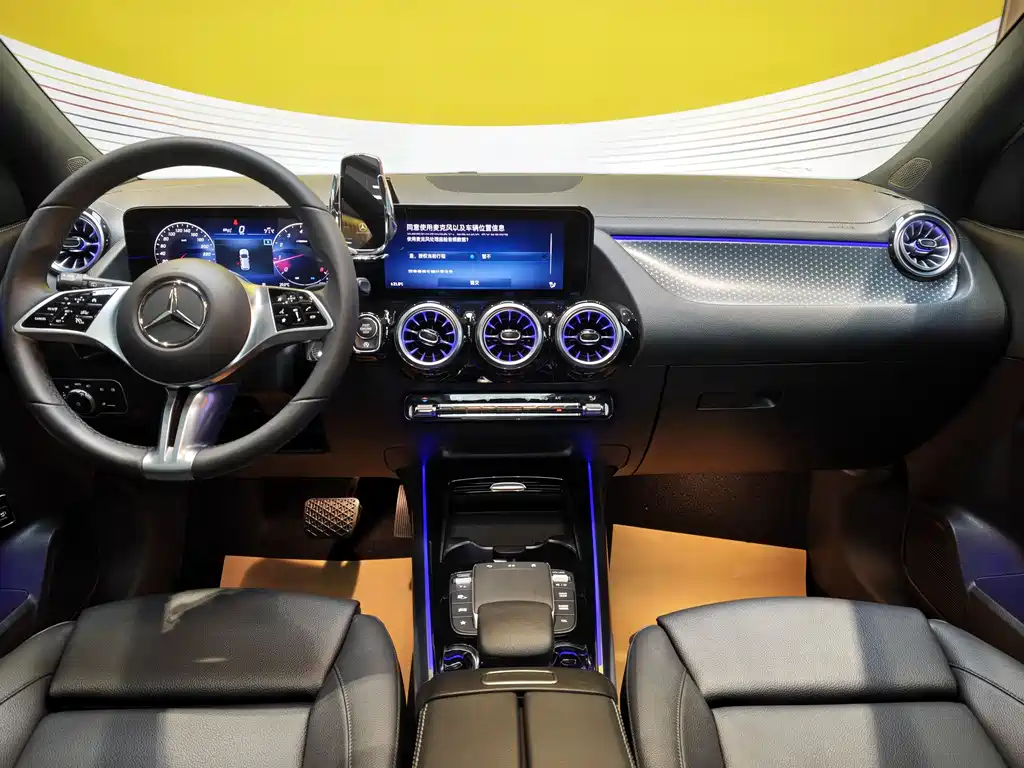 Mercedes-Benz GLA 2024 — фото 13