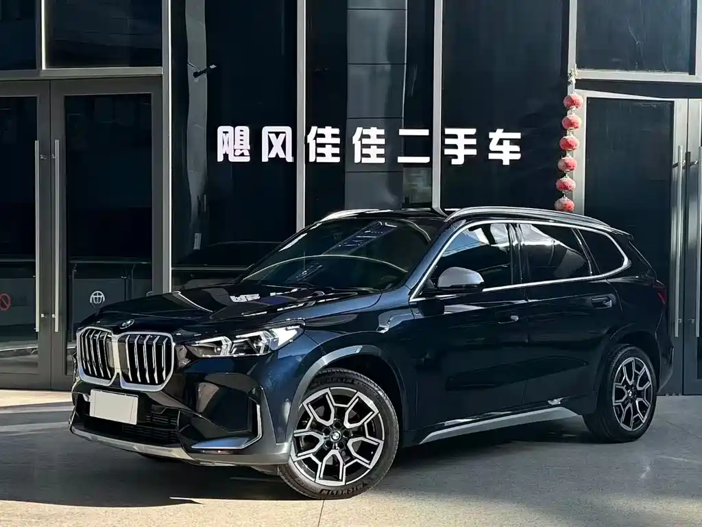 BMW X1 2024 — фото 1