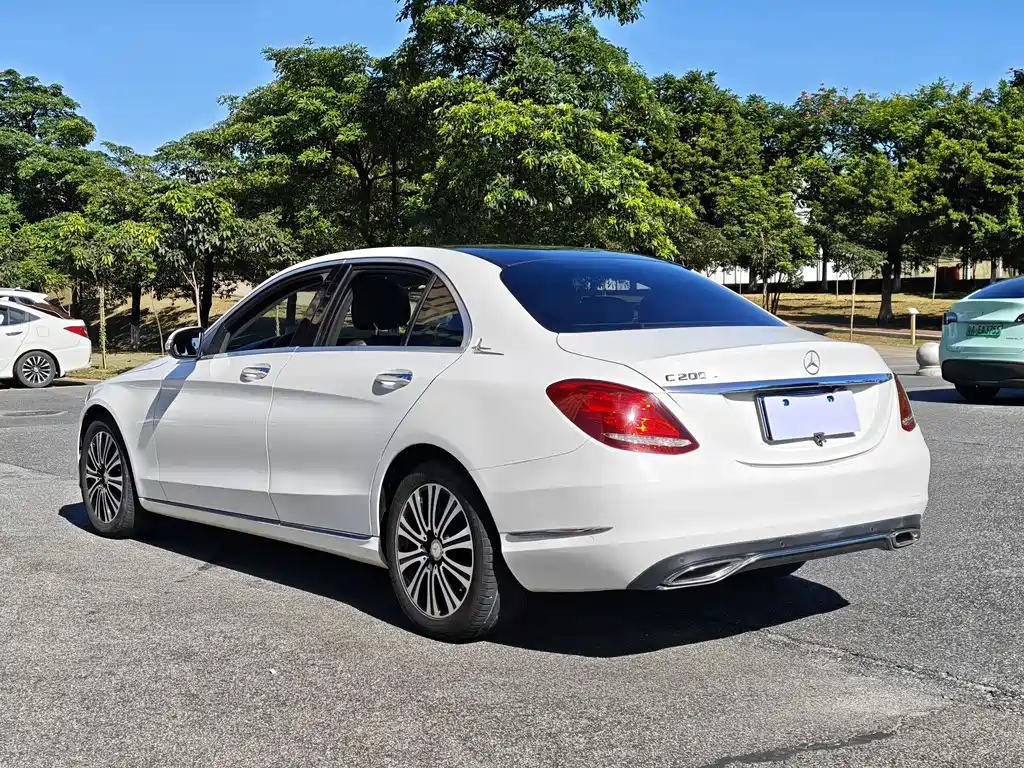 Mercedes-Benz C-Class 2016 — фото 15