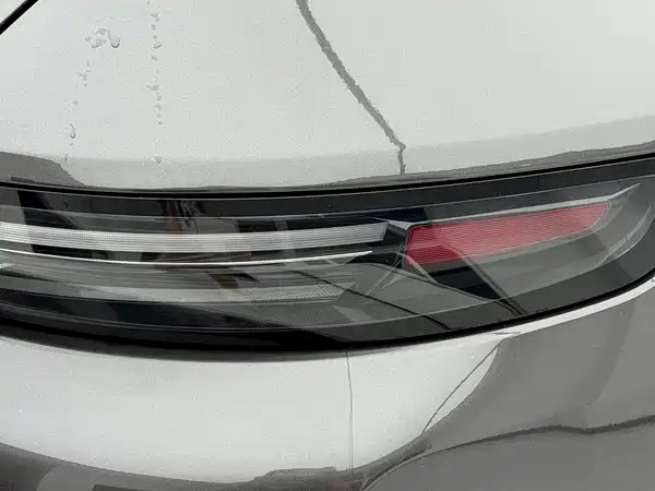 Li Auto L8 2023