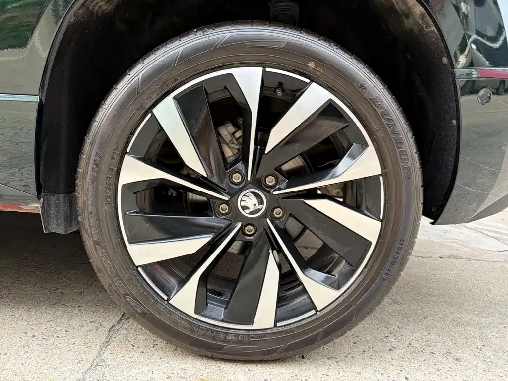 Skoda Karoq 2022 — фото 22