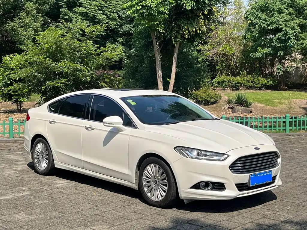 Ford Mondeo 2016 — фото 2