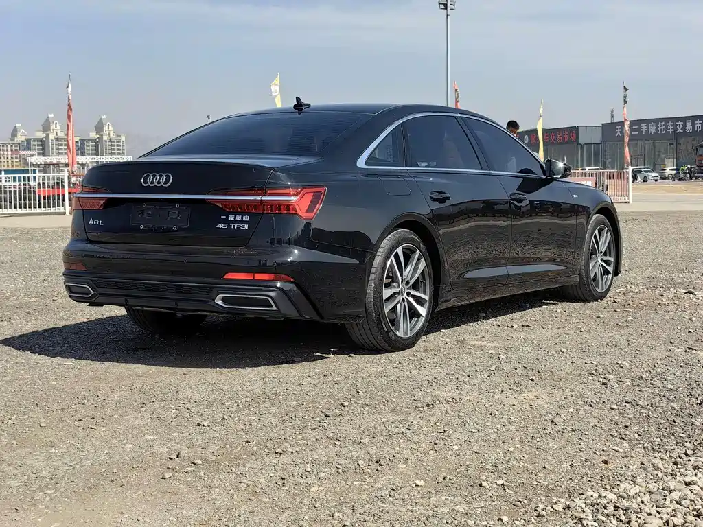 Audi A6L 2019 — фото 4