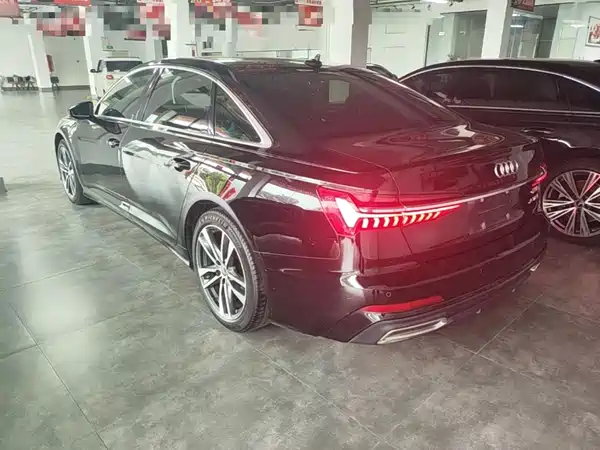 Audi A6L 2020