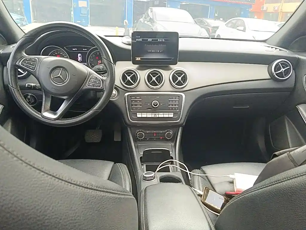 Mercedes-Benz CLA 2018 — фото 10
