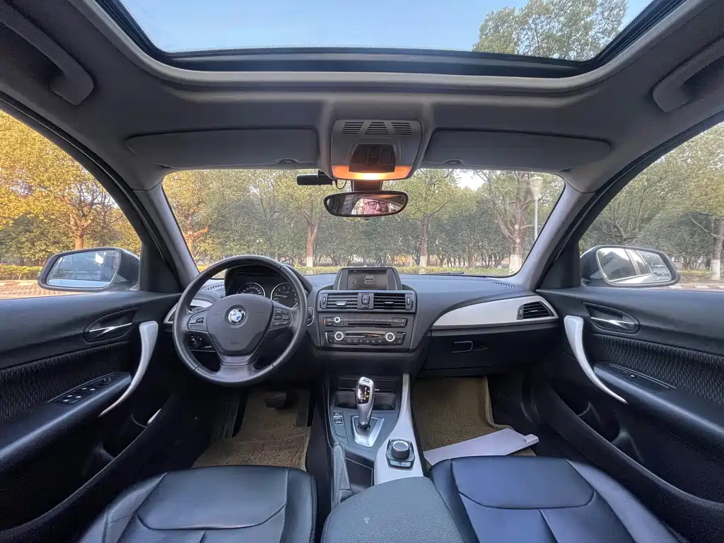 BMW 1 Series 2015 — фото 13