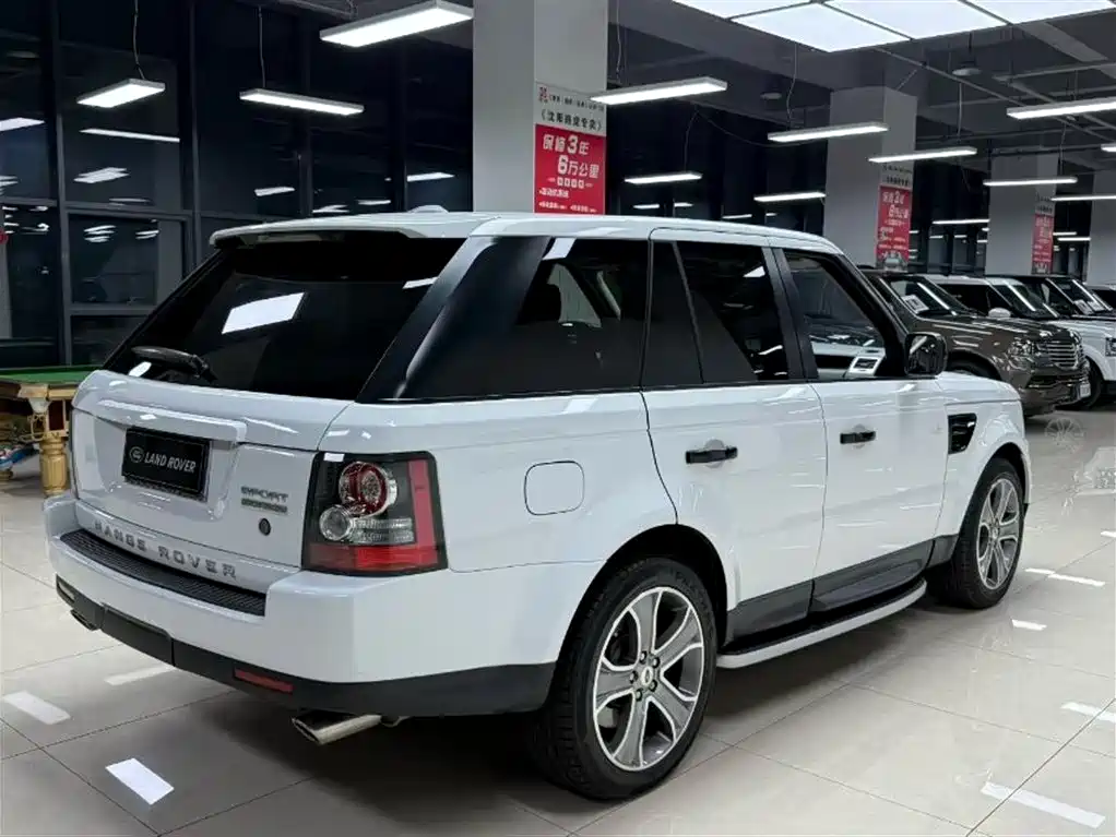 Land Rover Sport 2011 — фото 6