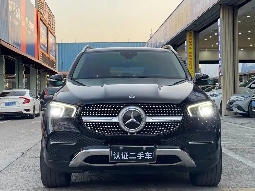 Mercedes-Benz GLE 2021 — фото 2