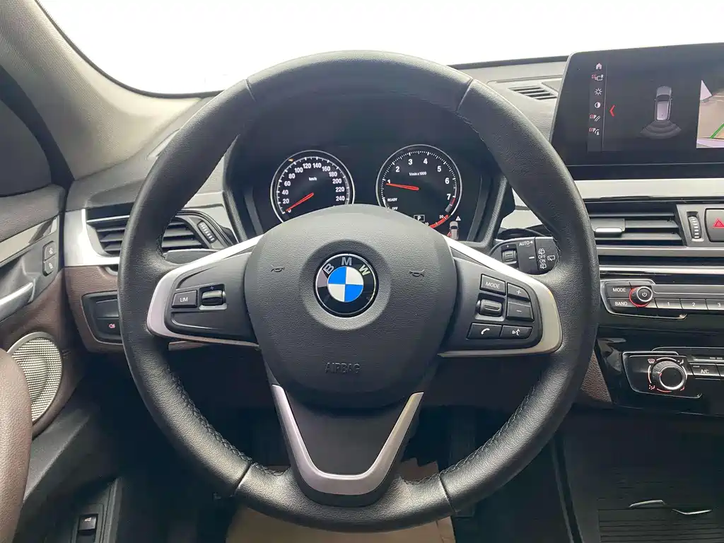 BMW X1 2021 — фото 32