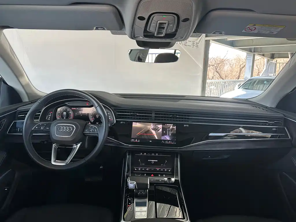 Audi Q8 2025 — фото 10