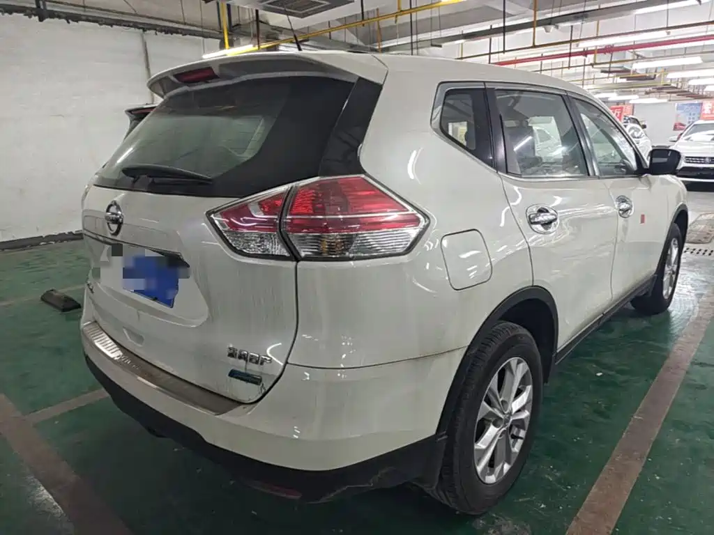 Nissan X-Trail 2015 — фото 7