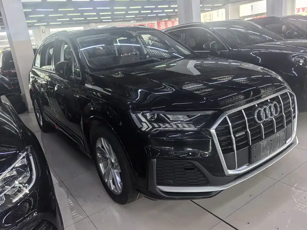 Audi Q7 2023