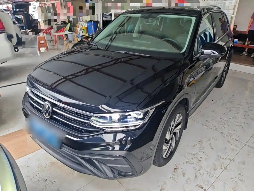 Volkswagen Tiguan L 2024