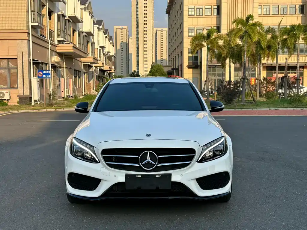 Mercedes-Benz C-Class 2018 — фото 2