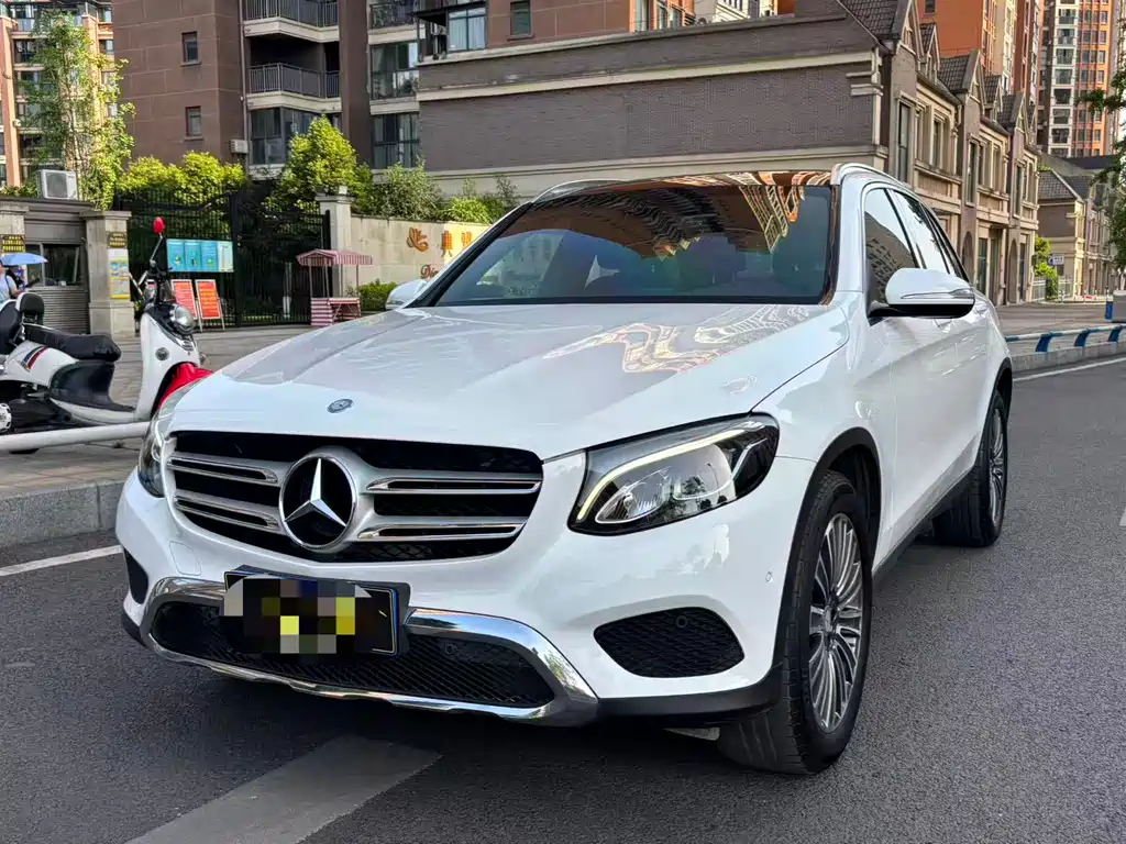 Mercedes-Benz GLC 2016 — фото 1