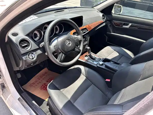 Mercedes-Benz C-Class 2013