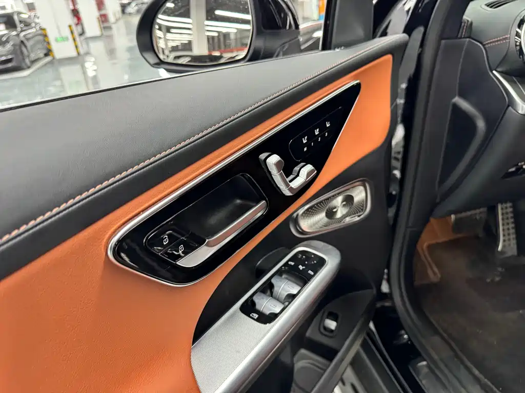 Mercedes-Benz GLC 2023 — фото 5